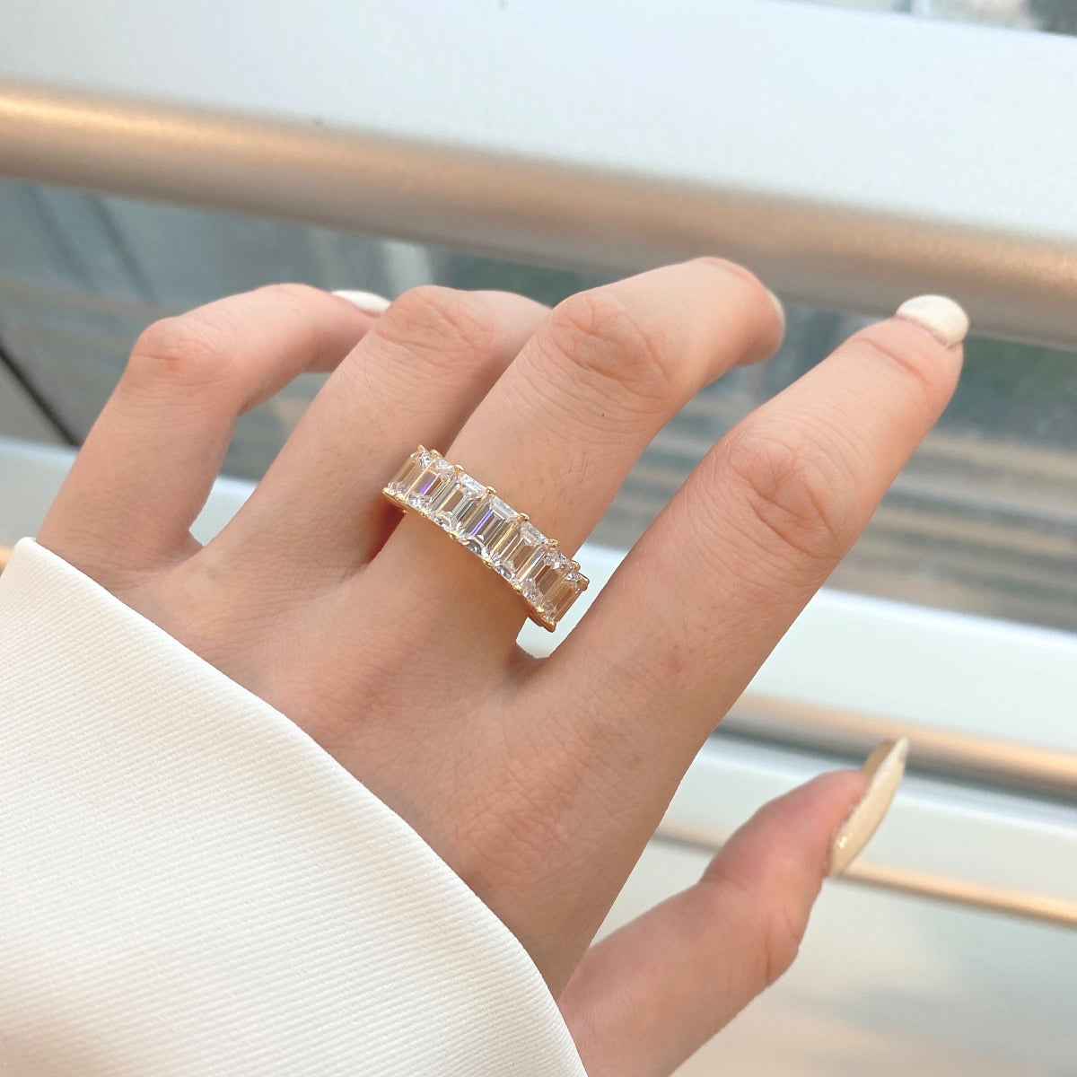 [Kismet Jewels ]0.75 Carat Elegant Emerald Cut Tennis Ring