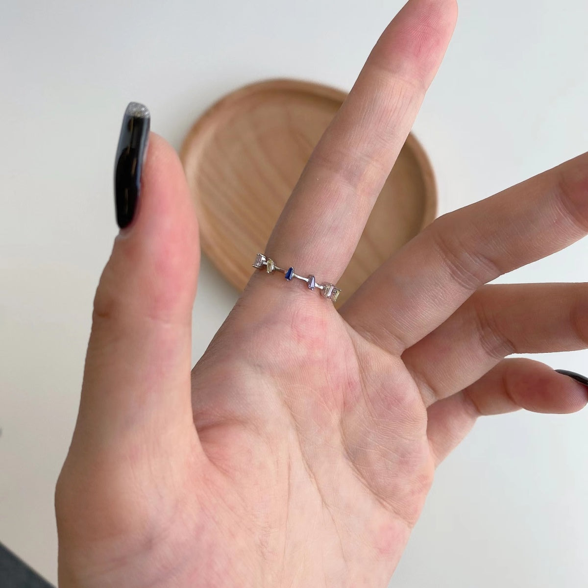 [Kismet Jewels ]Unique Trapezoid Cut Daily Ring